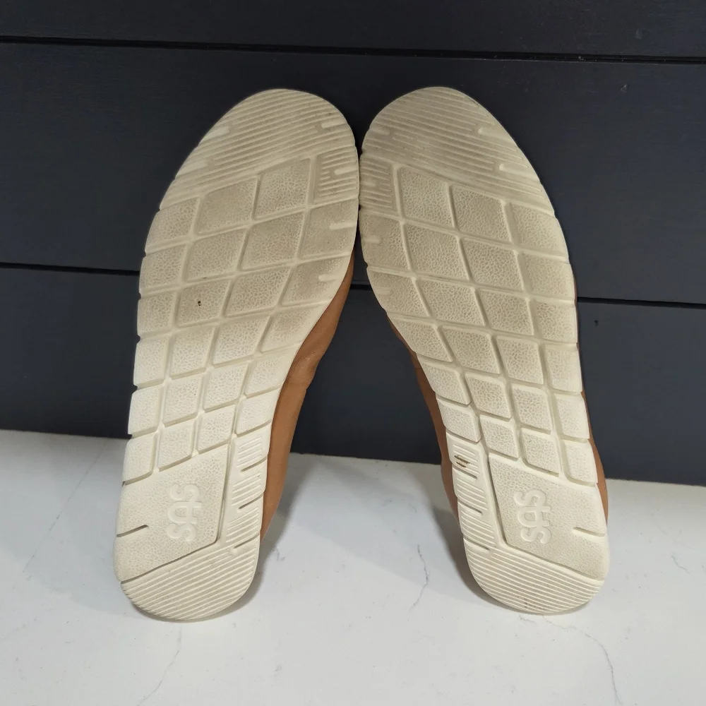 Sas Radiant Ballet Flat Women's Tan Leather Flexible Sole Made In USA Size 9.5